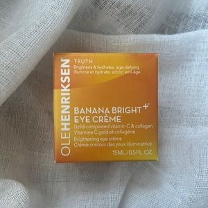 OLEHENRIKSEN
Banana Bright+ Vitamin C Brightening Eye Crème